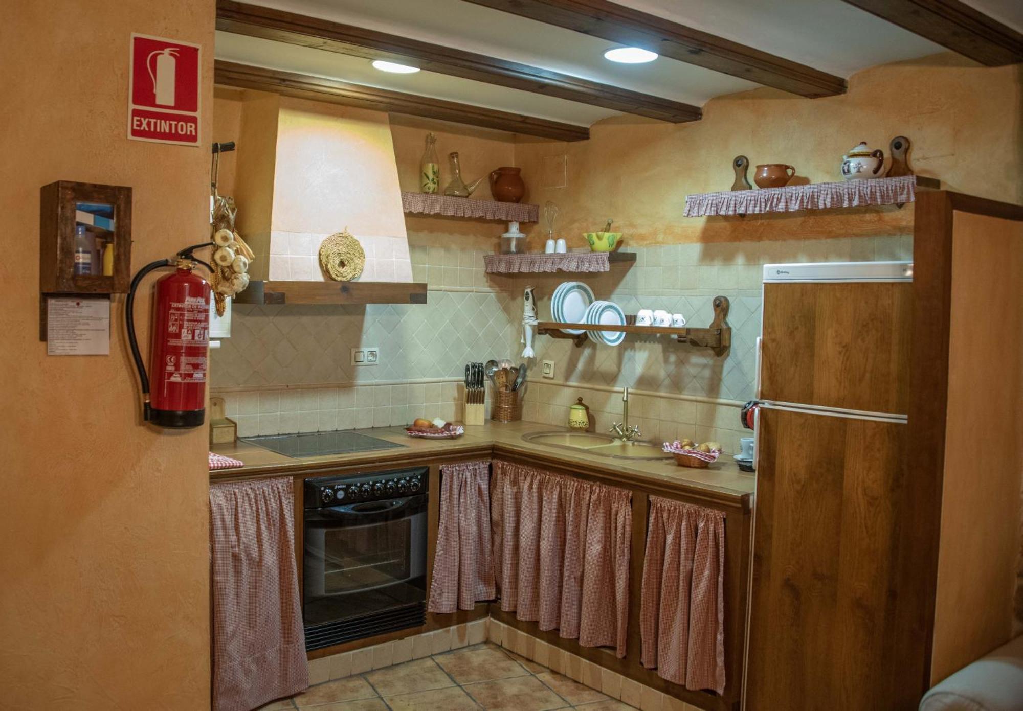 Todolella Casa Rural Nuri De Rei A Y B מראה חיצוני תמונה